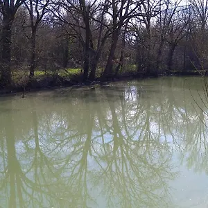  Hébergement de vacances Le Moulin De La Borie